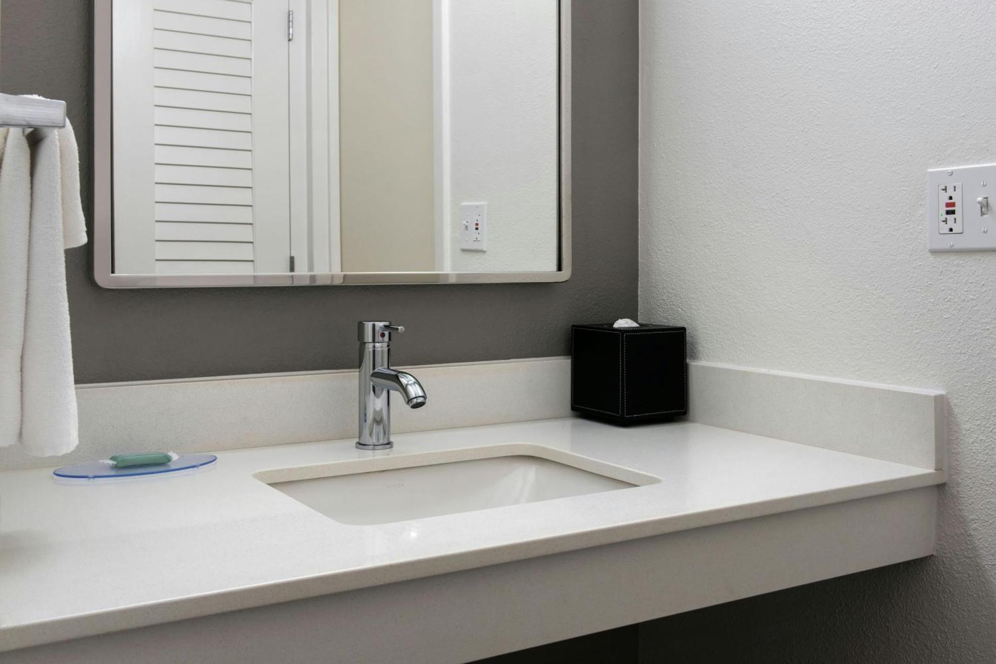 Courtyard By Marriott Annapolis Ξενοδοχείο Εξωτερικό φωτογραφία