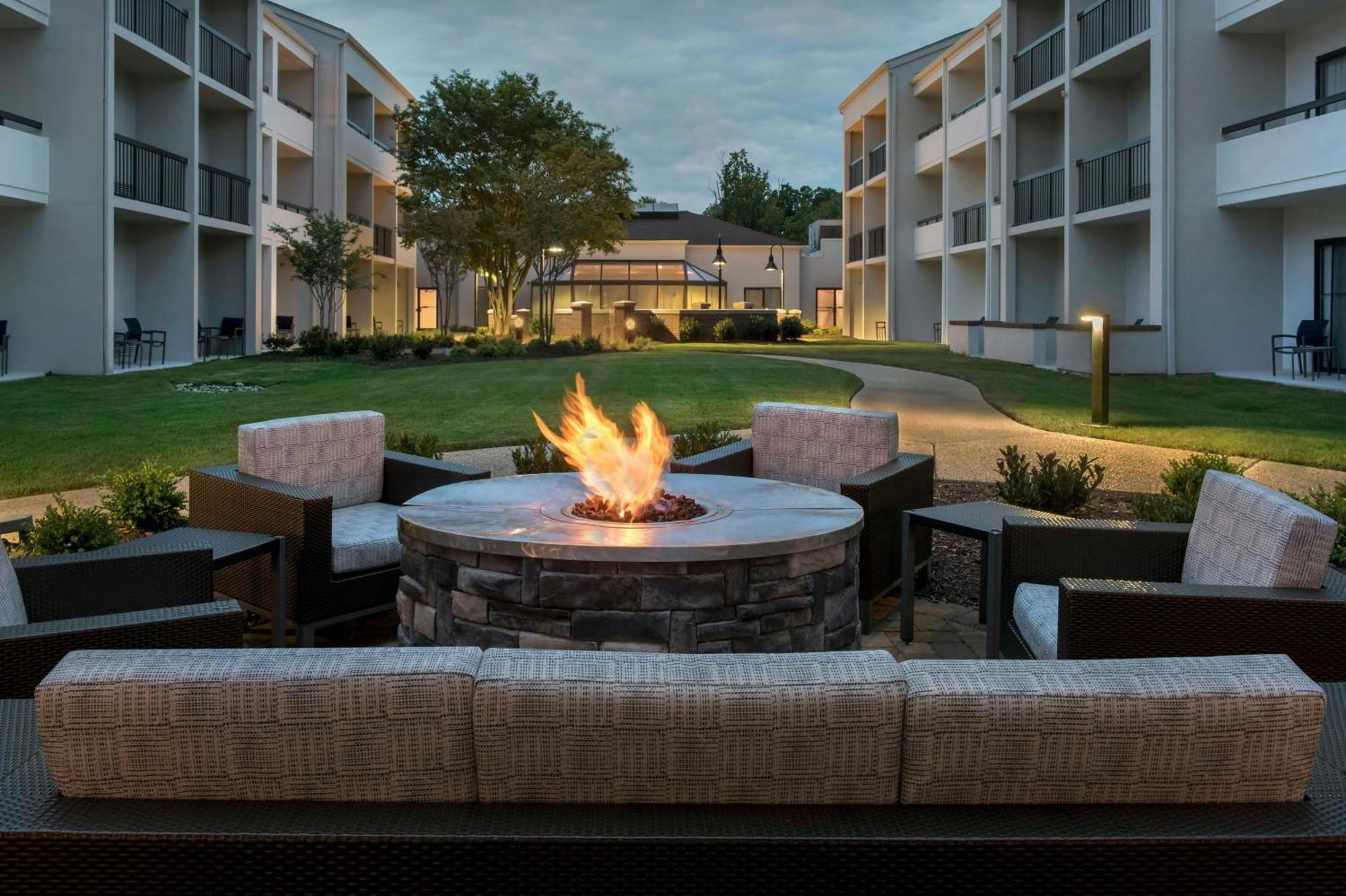 Courtyard By Marriott Annapolis Ξενοδοχείο Εξωτερικό φωτογραφία